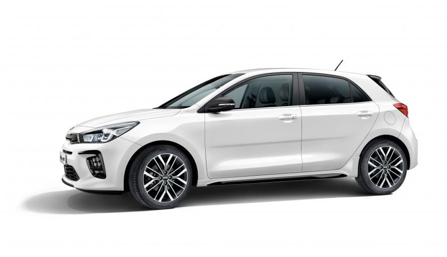  Kia Rio GT-Line (YB) 2018 года  (WW) (фото 2 из 44)